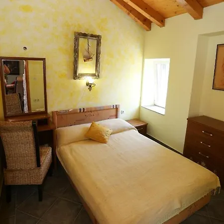 In With Balcony, Air Conditioning, Wifi, Washing Machine Appartement *