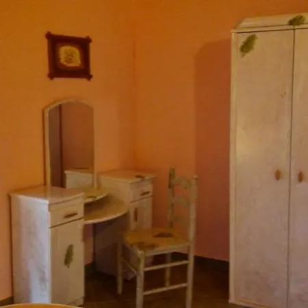 Apartamento In With Balcony, Air Conditioning, Wifi, Washing Machine